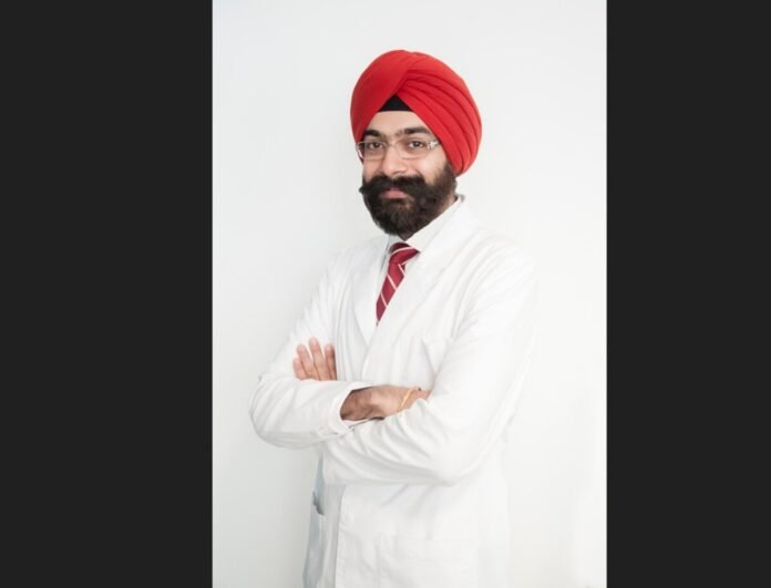 Firecracker injuries, Diwali safety, children eye safety, eye injury prevention, firework first aid, Dr. Digvijay Singh, Noble Eye Care, Gurugram